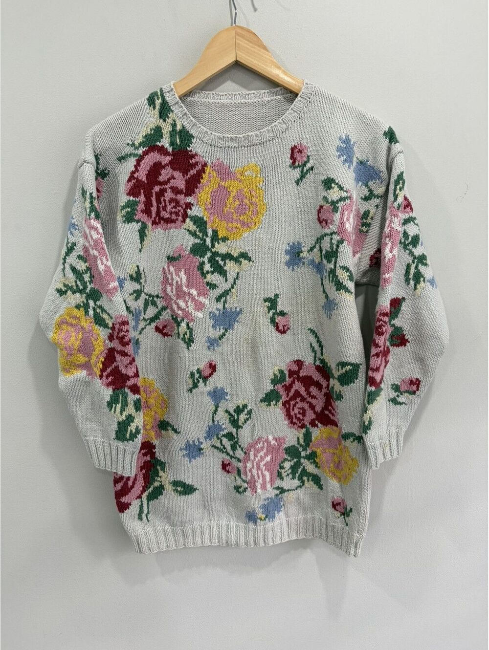 Vintage Womens Floral Knit Sweater
